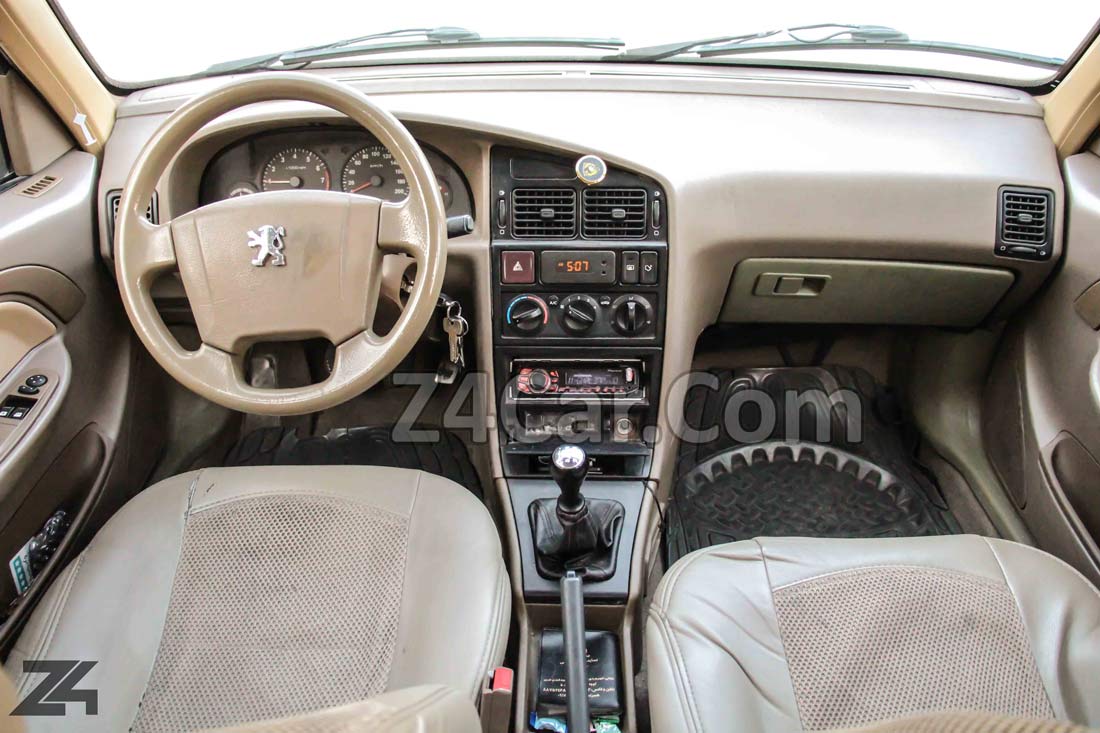نمای داخلی پژو 405 SLX