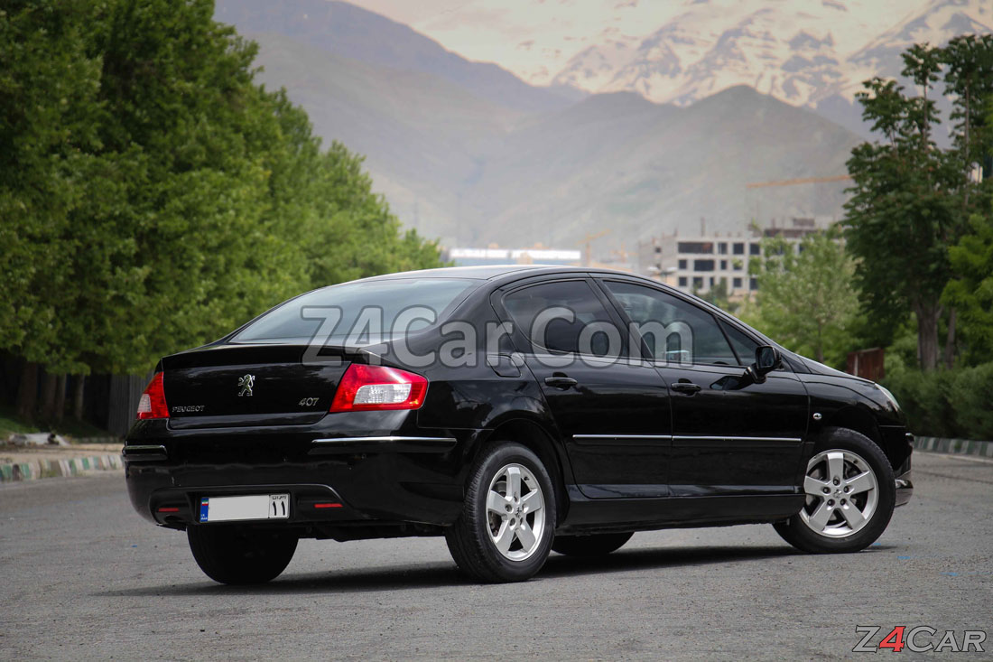 نمای عقب پژو 407