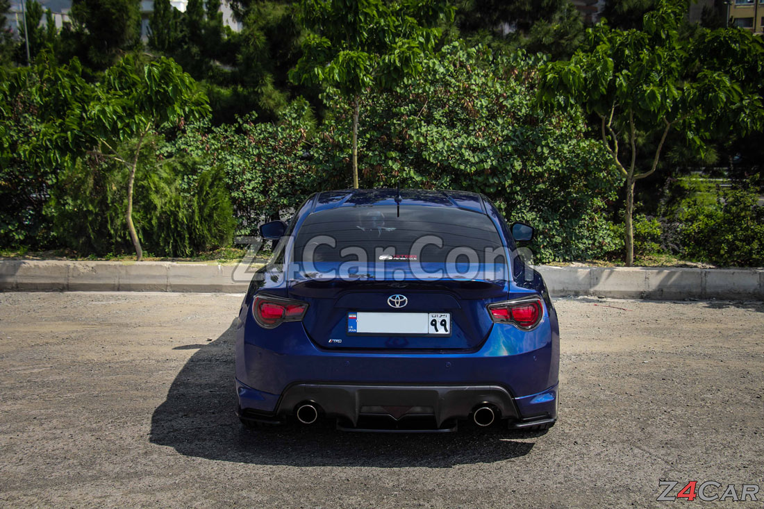 نمای عقب تویوتا GT86 2013-2014