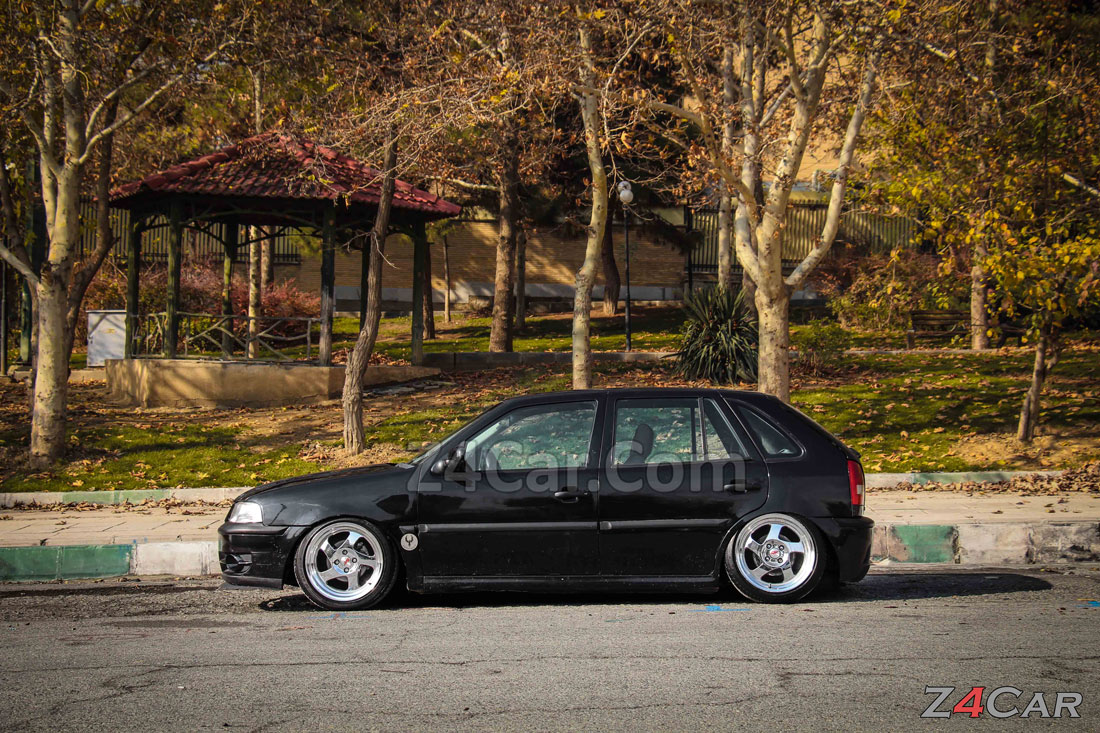 نمای جانبی فولکس واگن گل