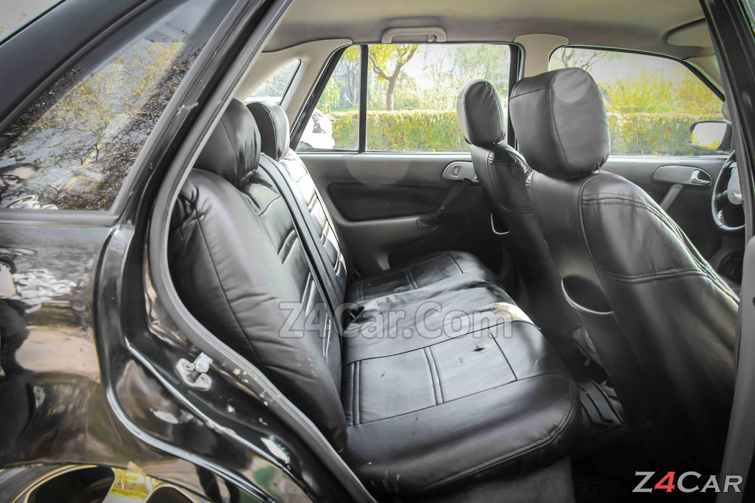 فضای ردیف عقب فولکس واگن گل