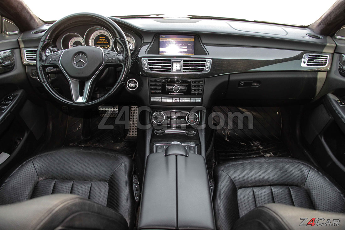 نمای داخلی بنز CLS500 مدل 2011-2013