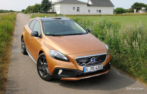 ولوو V40