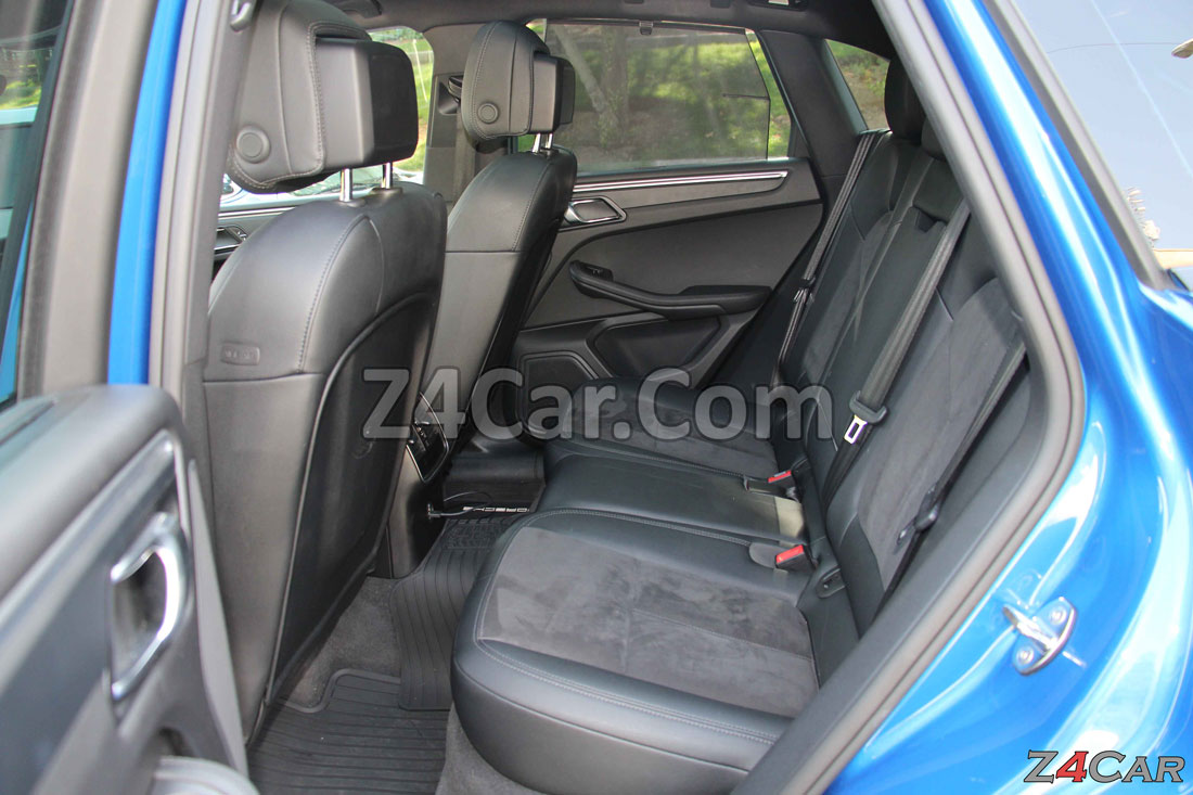 فضای ردیف عقب پورشه ماکان 2015-2018