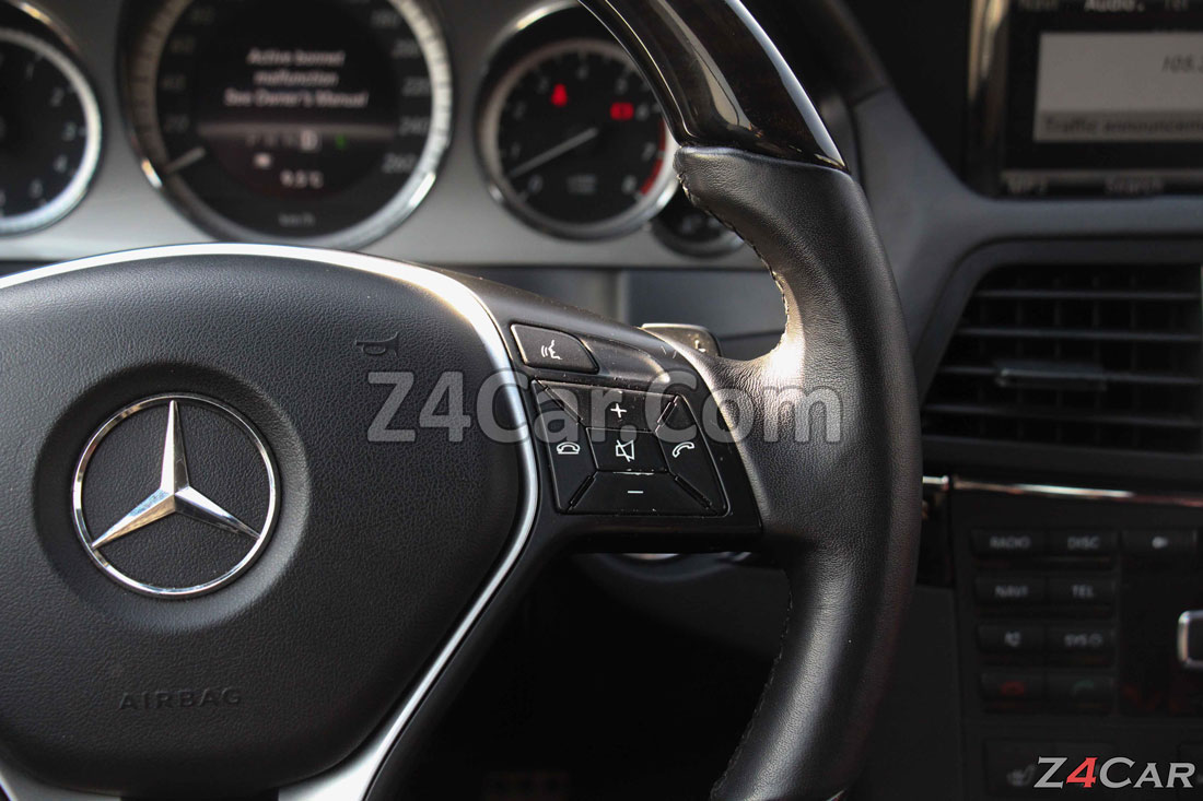 دکمه های فرمان بنز E300 کروک 2009