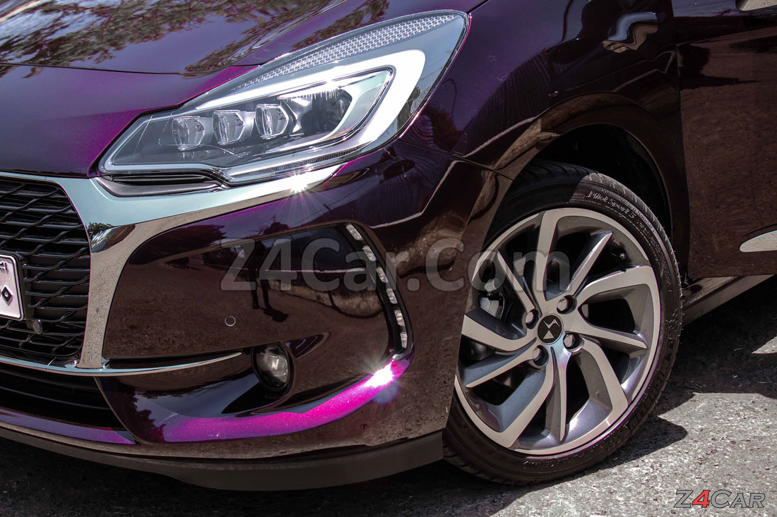 نمای جلو سیتروئن DS3