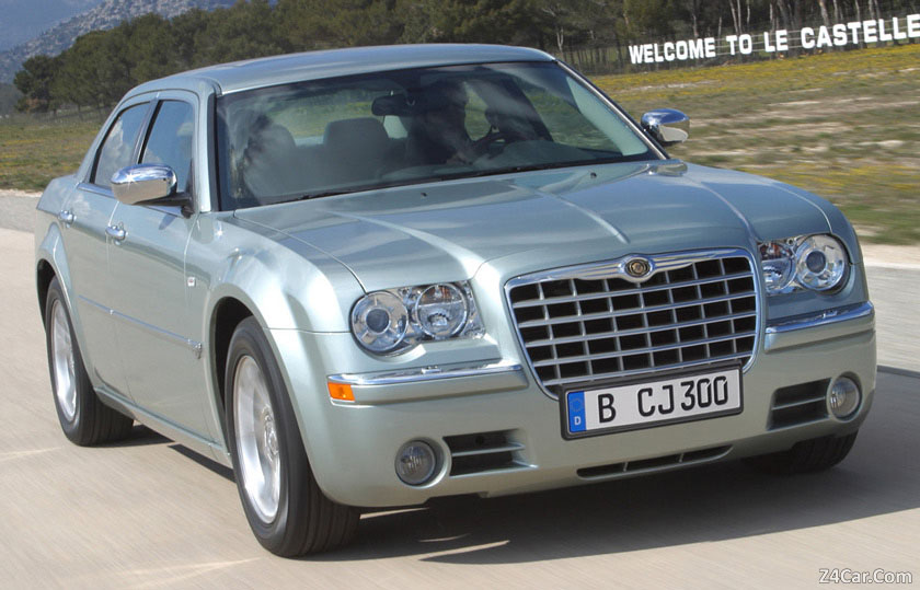 مشخصات فنی کرایسلر 300C مدل2005-2010 به همراه گالری تصاویر