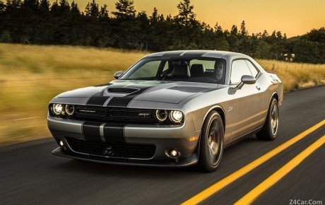 مشخصات فنی دوج چلنجر SRT  مدل ۲۰۱۵-۲۰۱۷ به همراه گالری تصاویر