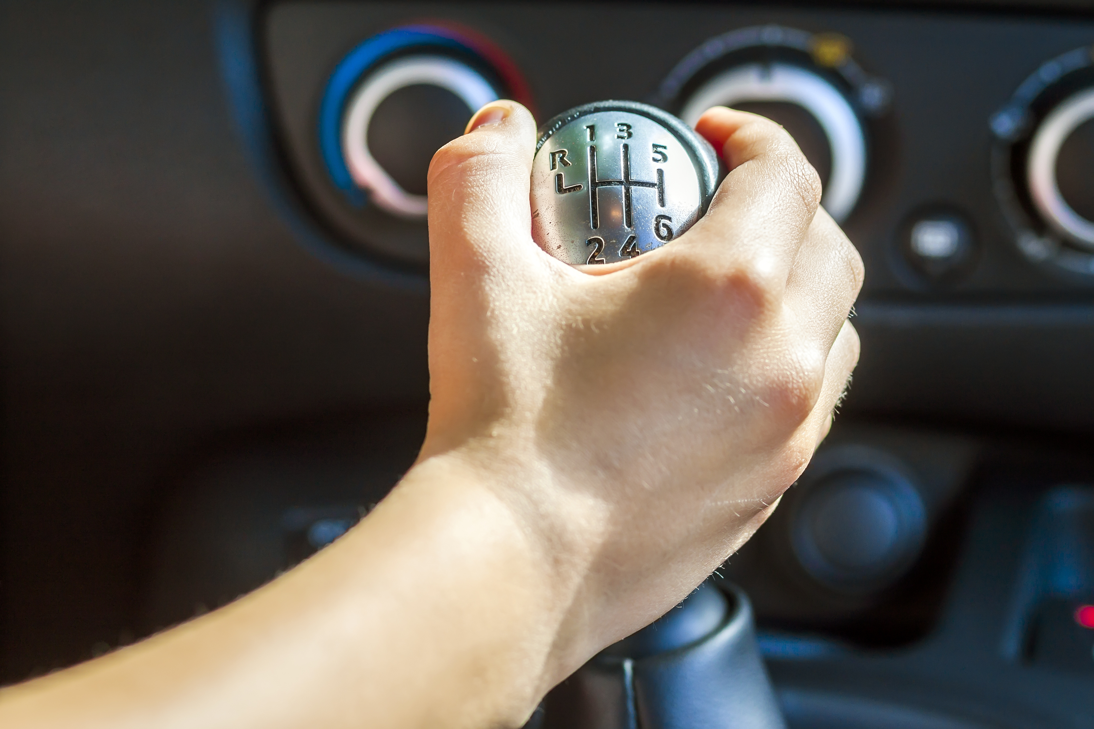 how to shift gears perfectly in a car