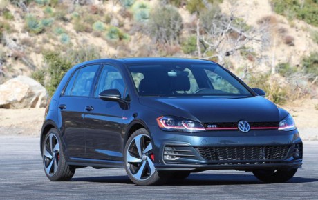 فولکس واگن گلف GTI مدل ۲۰۱۸ را بیشتر بشناسید +گالری تصاویر