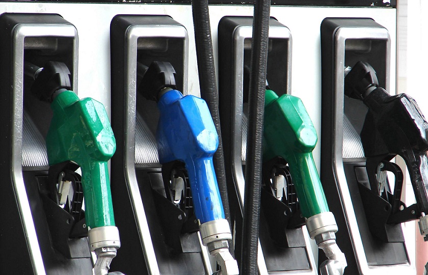 طرح پیشنهادی گران شدن بنزین در برابر کاهش تعرفه واردات خودرو