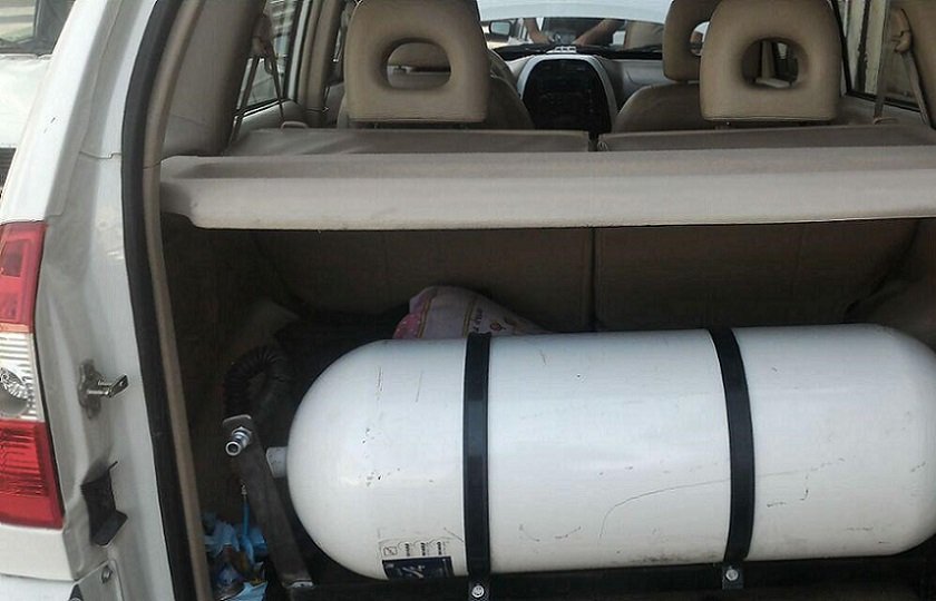 کاهش تولید خودروهای دوگانه سوز همچنان ادامه دارد