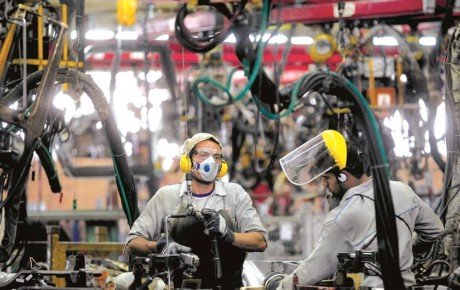 مثلث نجات صنعت خودرو