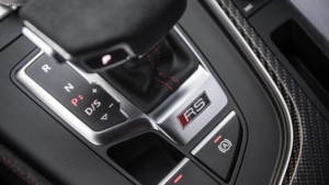 درگ جذاب آئودی RS4 آوانت و پورشه 911 GTS