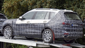 نگاهی به کابین بی ام و X7 مدل 2019