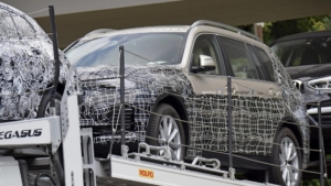 نگاهی به کابین بی ام و X7 مدل 2019