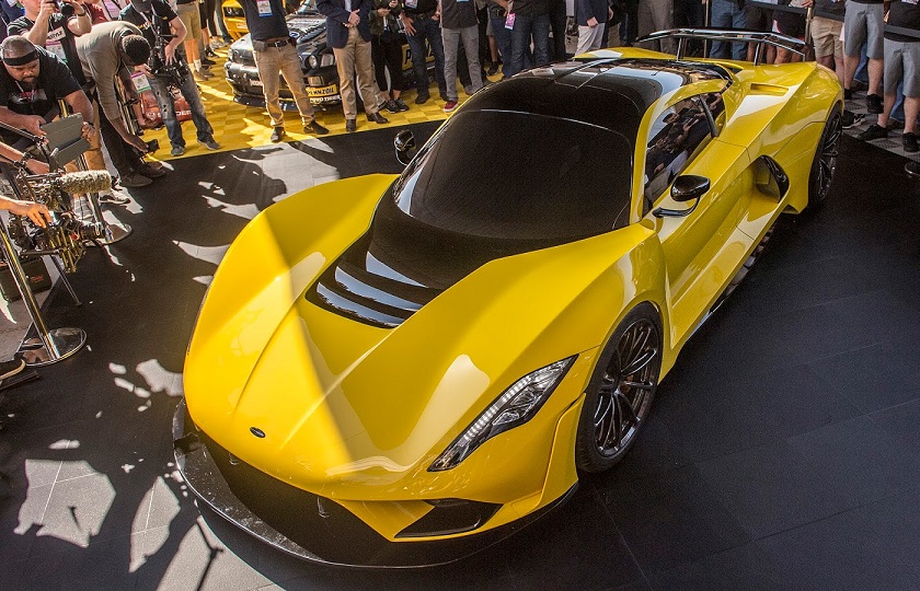 برنامه جان هنسی برای ثبت رکورد سرعت با ونوم F5 + تصاویر