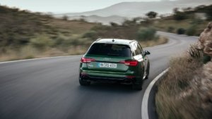 درگ جذاب آئودی RS4 آوانت و پورشه 911 GTS