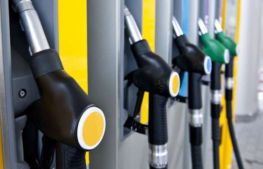 با تحریم ایران بنزین در آمریکا 60 درصد گران شد