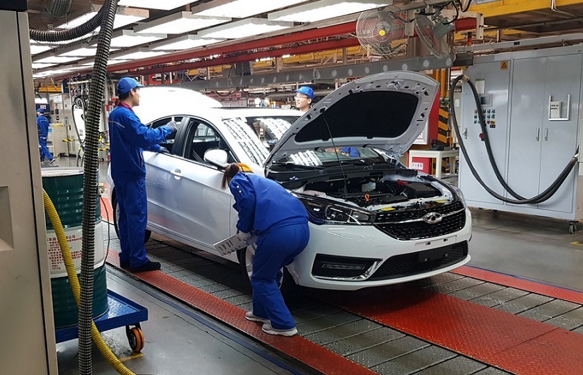کاهش 48 درصدی صادرات خودرو در چین