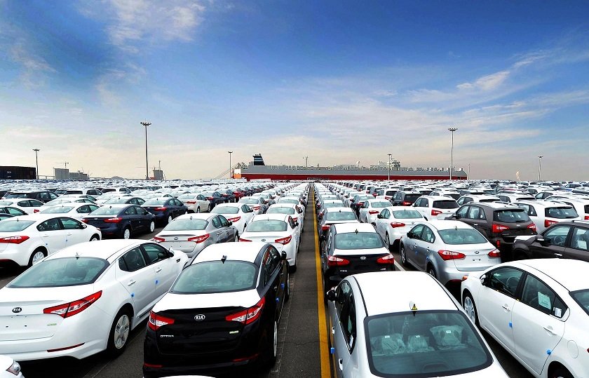 واردات 1200 هزار خودرو در یک ماه!