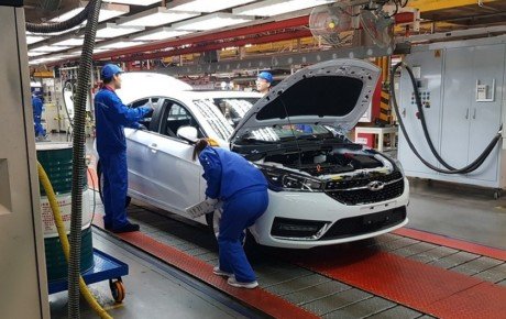کاهش ۴۸ درصدی صادرات خودرو در چین
