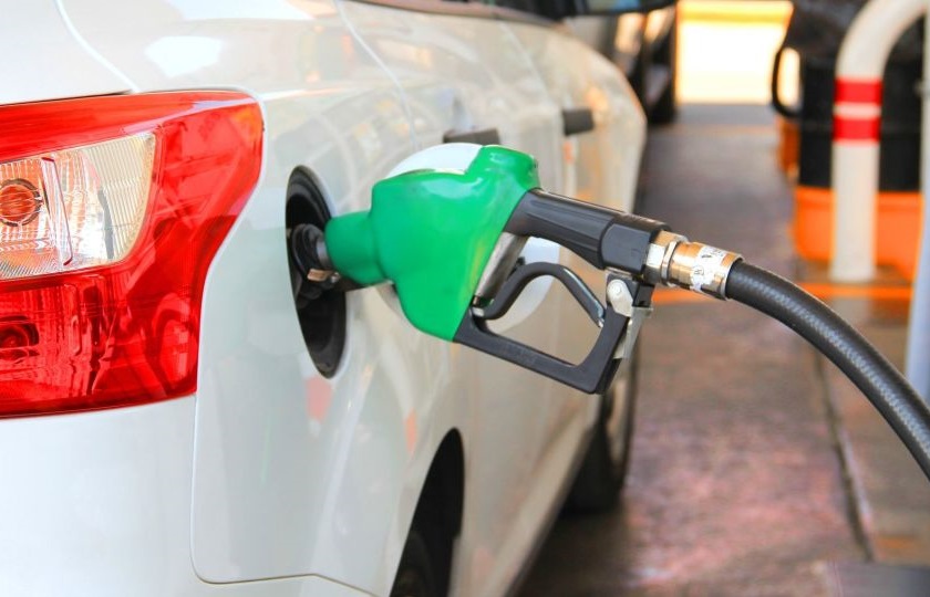 احتمال اعطای سهمیه سوخت به افراد به جای خودروها