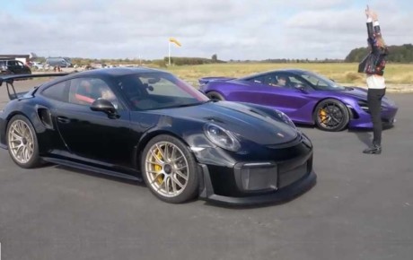 مسابقه درگ مک لارن ۷۲۰ اس و پورشه ۹۱۱ GT2 RS + ویدیو