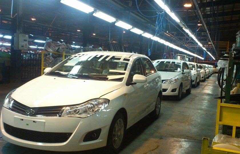 تخصیص ارز نیمایی تأثیر منفی بر قیمت تمام شده خودرو می‌گذارد