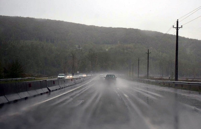 نکات مهم برای رانندگی در باران