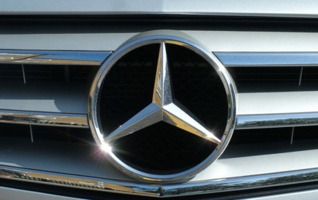 تولید باتری‌های مرسدس بنز برقی در لهستان