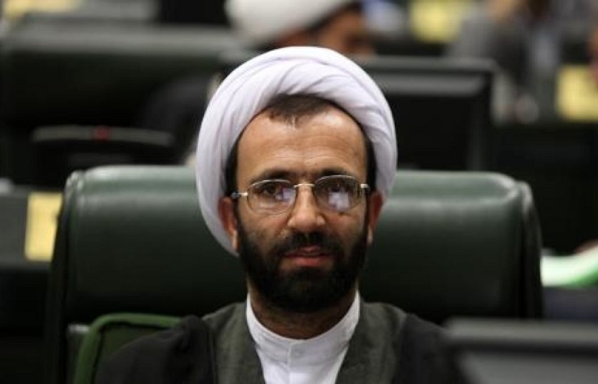 وزیر صنعت به جای شعار درمانی نظارت جدی بر بازار خودرو داشته باشد