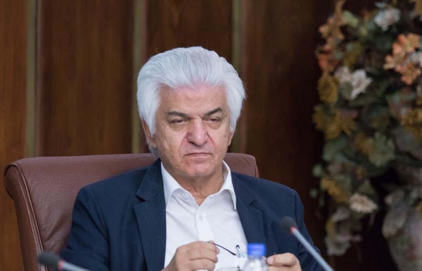 میزان بدهی‌های معوق خودروسازان 20 هزار میلیارد تومان برآورد می‌شود