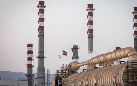 ایران به صادرکننده بنزین تبدیل شد