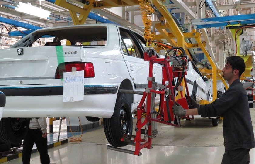تشکیل کمیته‌ای در کمیسیون صنایع مجلس برای بررسی مشکلات صنعت خودرو