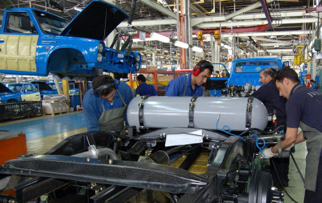 کاهش ۵۷ درصدی تولید خودروهای دوگانه سوز