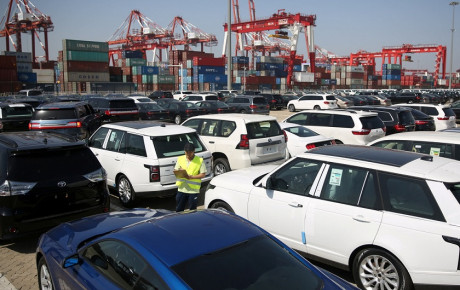 کاهش ۱۳.۸ درصدی فروش خودرو در چین