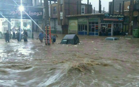 کمک‌های غیر نقدی بهمن موتور به مناطق آسیب دیده از سیل