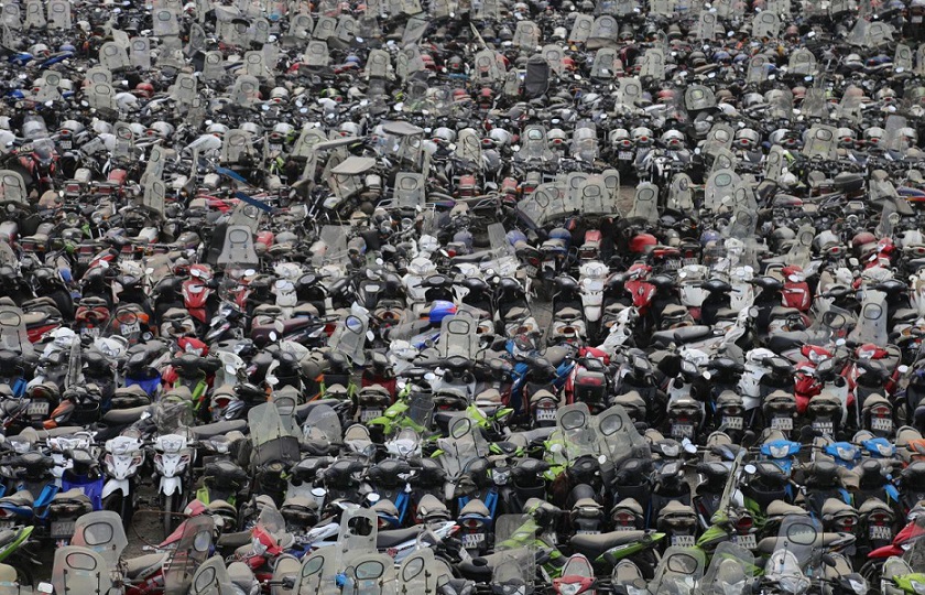 موتورسیکلت‌ها مهمان همیشگی خیابان‌های شهر