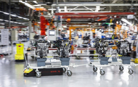 حضور ربات‌ها در صنعت خودروسازی