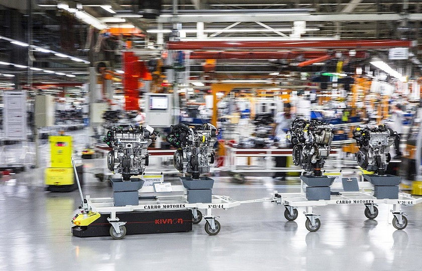 حضور ربات‌ها در صنعت خودروسازی