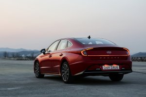 اولین رانندگی با هیوندای سوناتا 2020 + تصاویر
