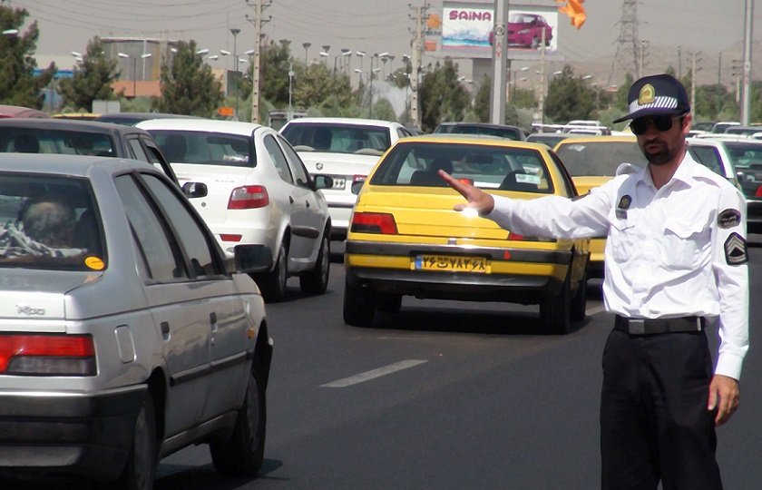 سیستم هوشمند موبایلی پلیس جایگزین قبض‌های جریمه می‌شود