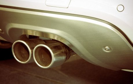 همکاری خودروسازان اروپایی برای دستکاری در میزان انتشار آلایندگی خودروها