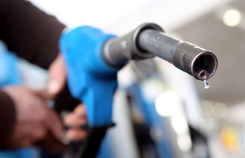 روزانه 96 میلیون لیتر بنزین در کشور توزیع شده است