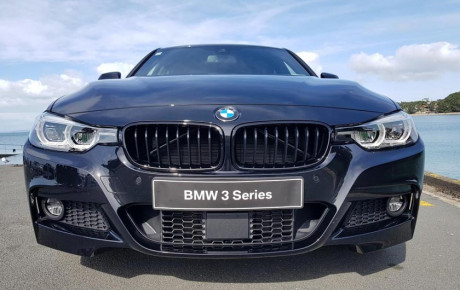 قیمت جدید بی ام و سری سه BMW 320i توسط پرشیا خودرو اعلام شد/ اردیبهشت ۹۸