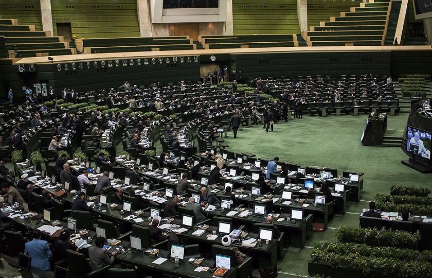 مجلس با مسکوت ماندن طرح ساماندهی بازار خودرو مخالفت کرد