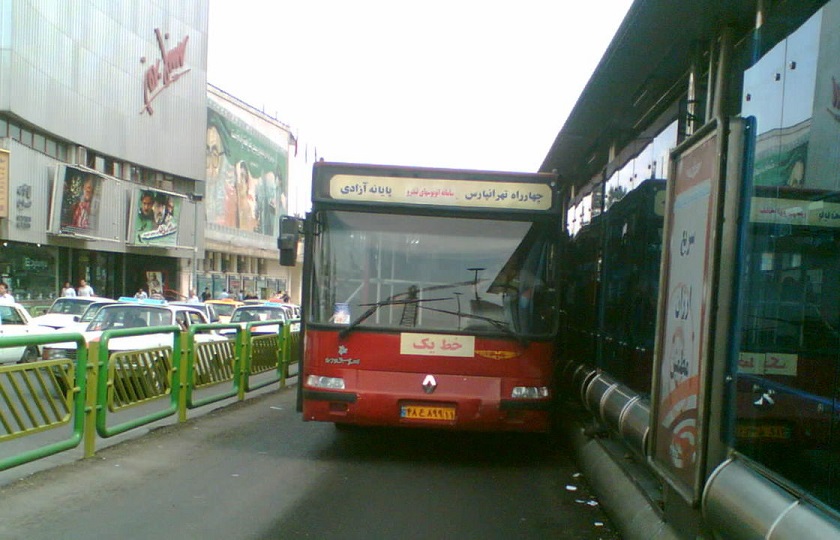 اتوبوس‌های دست دوم وارداتی در چند قدمی پایتخت