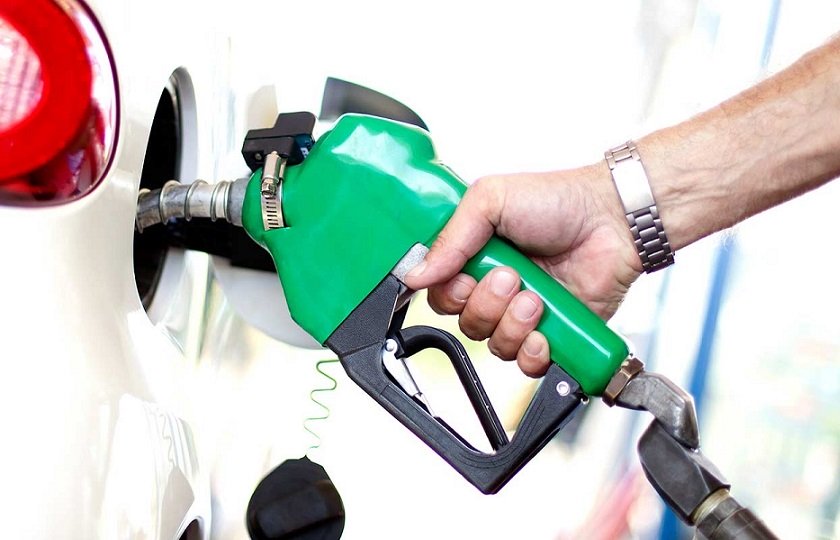 افزایش قیمت بنزین به یک برنامه جامع نیاز دارد