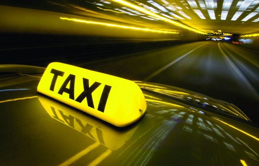 تبدیل تاکسی‌های اینترنتی به زیر مجموعه شهرداری